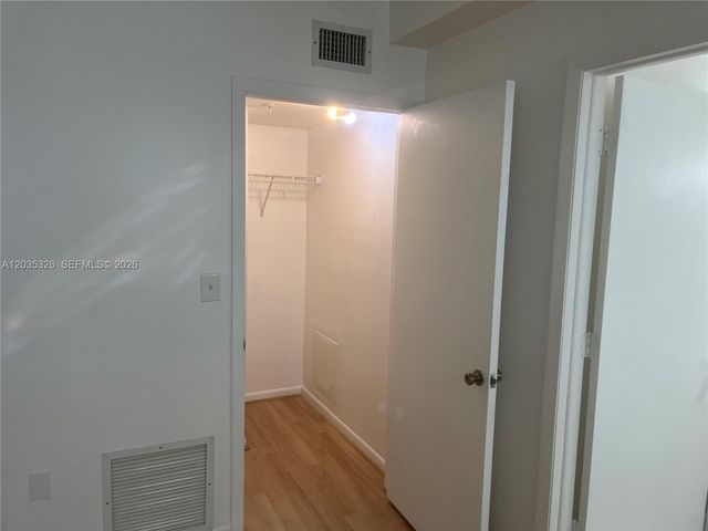 1550 Drexel Ave 203, Miami Beach, FL 33139