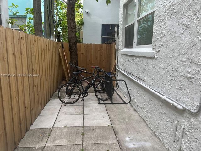1550 Drexel Ave 203, Miami Beach, FL 33139