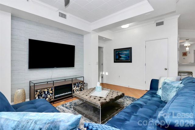 300 W 5th Street 431, Charlotte, NC 28202