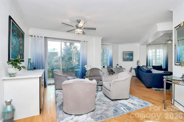 300 W 5th Street 431, Charlotte, NC 28202