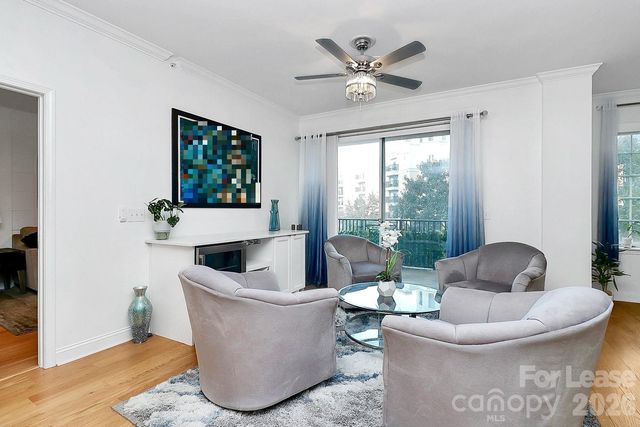 300 W 5th Street 431, Charlotte, NC 28202