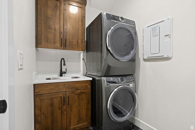 662 S 1800 W, Hurricane, UT 84737