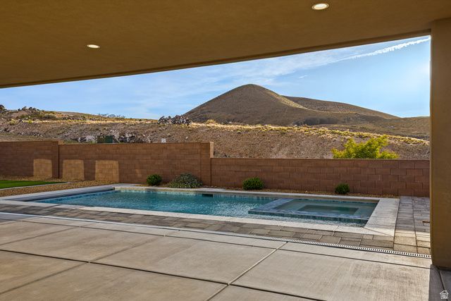 662 S 1800 W, Hurricane, UT 84737