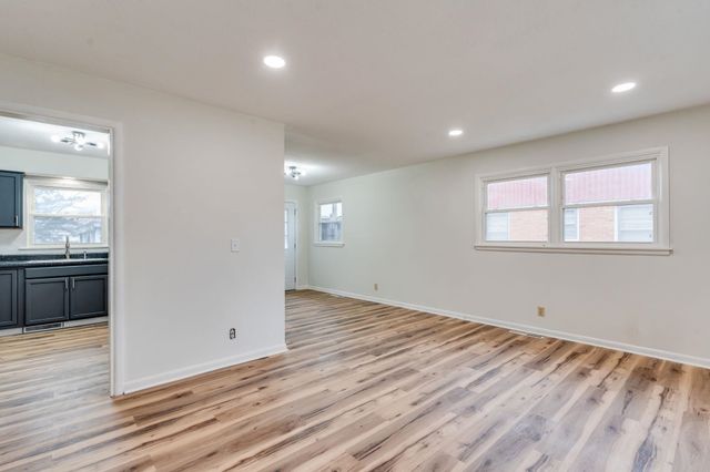 1803 N High St, Wichita, KS 67203