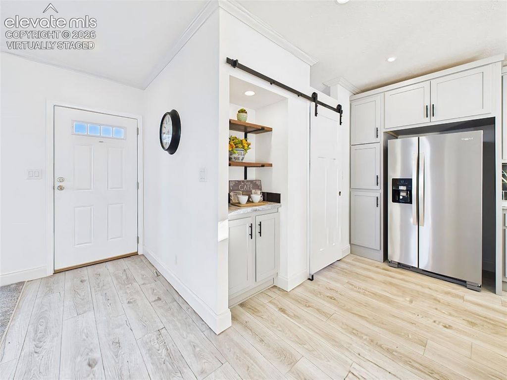 893 S Greenway Avenue, Pueblo, CO 81007 — photo 5