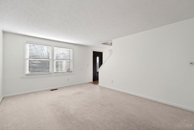 6978 Fallen Oaks Drive, Deerfield Twp., OH 45040