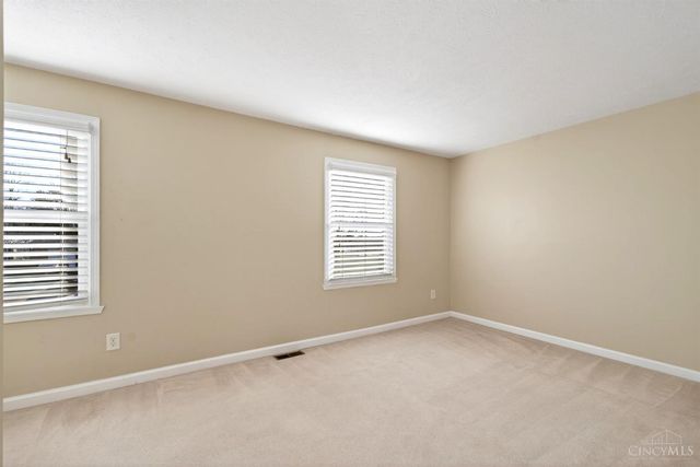 6978 Fallen Oaks Drive, Deerfield Twp., OH 45040