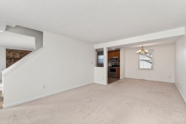 6978 Fallen Oaks Drive, Deerfield Twp., OH 45040