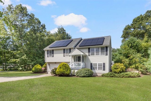 33 Charles Avenue, Charlestown, RI 02813