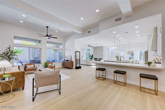 1532 Via Cassia, Henderson, NV 89052