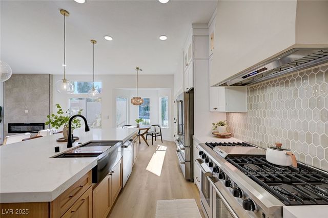 1532 Via Cassia, Henderson, NV 89052