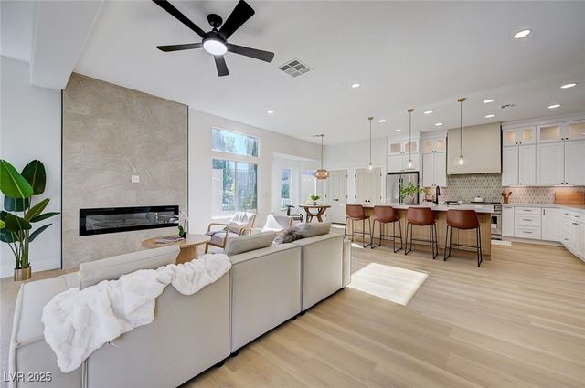 1532 Via Cassia, Henderson, NV 89052