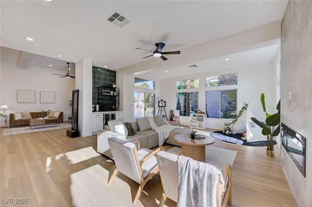 1532 Via Cassia, Henderson, NV 89052