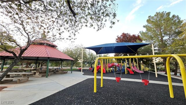 1532 Via Cassia, Henderson, NV 89052