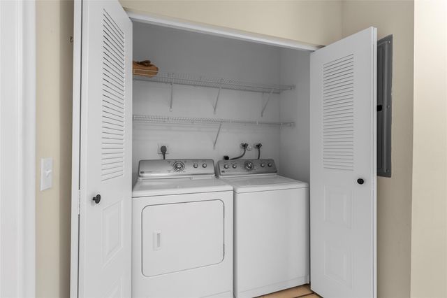 10971 Lake Front Pl 10971, Boca Raton, FL 33498