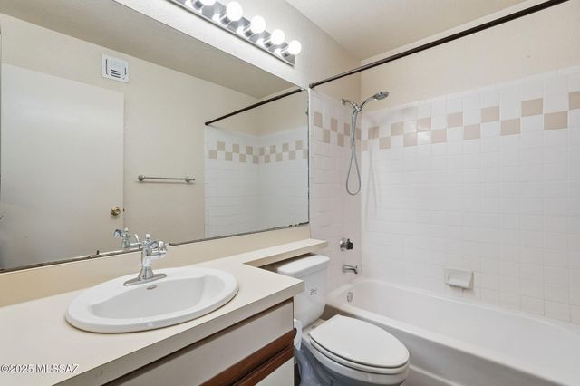 7610 E Callisto Cir Unit 45, Tucson, AZ 85715
