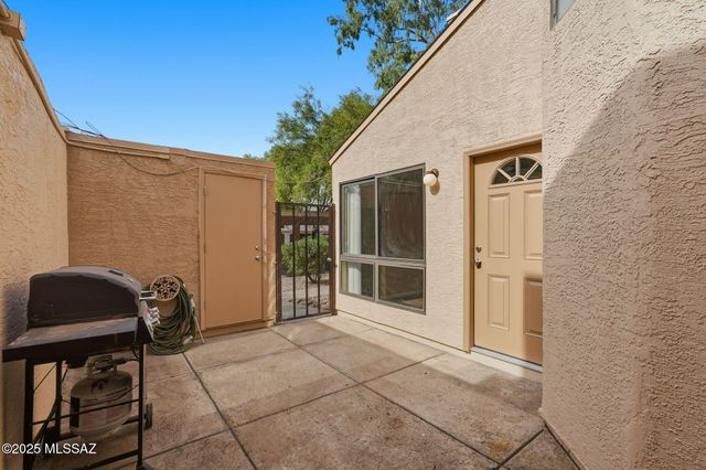 7610 E Callisto Cir Unit 45, Tucson, AZ 85715