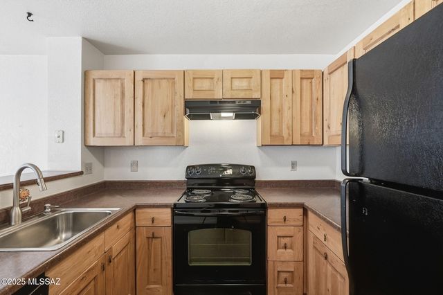 7610 E Callisto Cir Unit 45, Tucson, AZ 85715