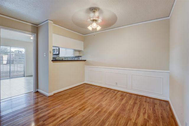 2555 Marilee Lane 4, Houston, TX 77057