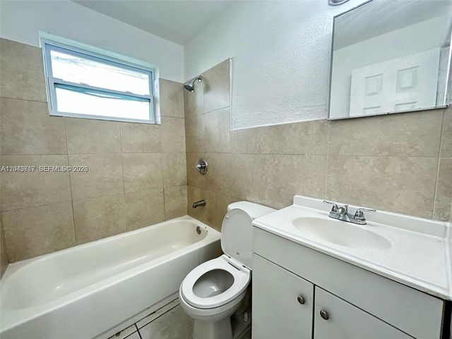 101 NW 13th Avenue, Dania Beach, FL 33004