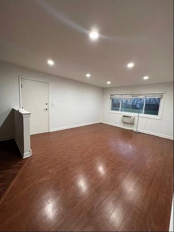 1003 Argyle Street 4A, Bensenville, IL 60106