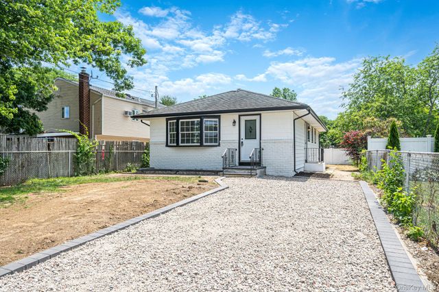 64 Cedar Drive, Bay Shore, NY 11706