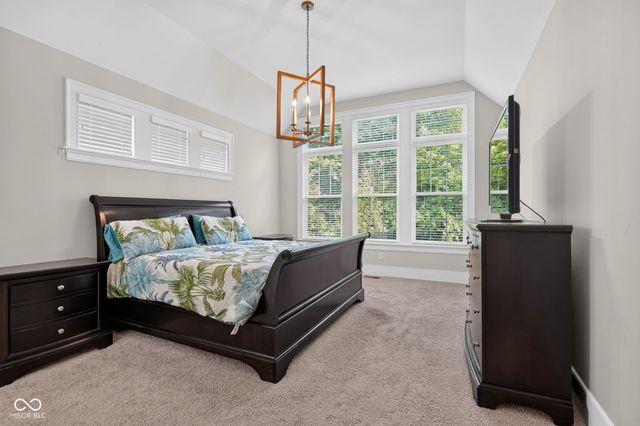 11640 Walton Crescent, Zionsville, IN 46077