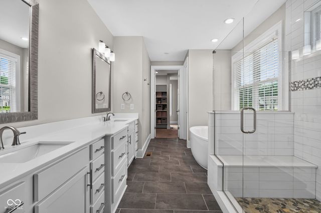 11640 Walton Crescent, Zionsville, IN 46077