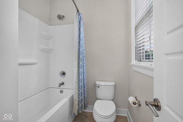 11640 Walton Crescent, Zionsville, IN 46077
