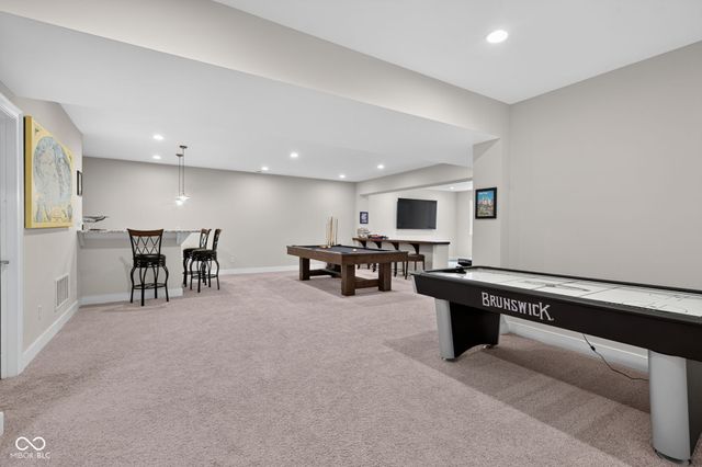 11640 Walton Crescent, Zionsville, IN 46077