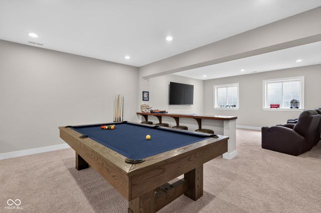 11640 Walton Crescent, Zionsville, IN 46077