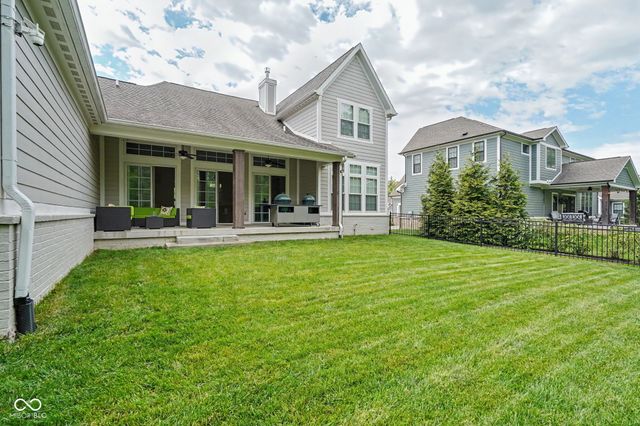 11640 Walton Crescent, Zionsville, IN 46077