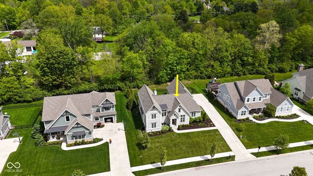 11640 Walton Crescent, Zionsville, IN 46077