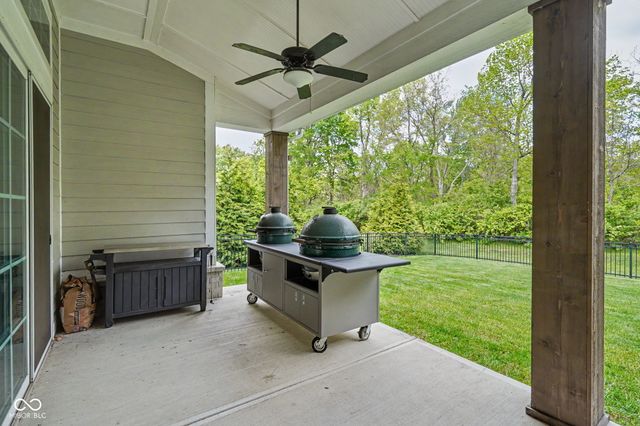 11640 Walton Crescent, Zionsville, IN 46077