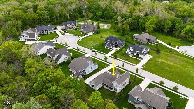 11640 Walton Crescent, Zionsville, IN 46077