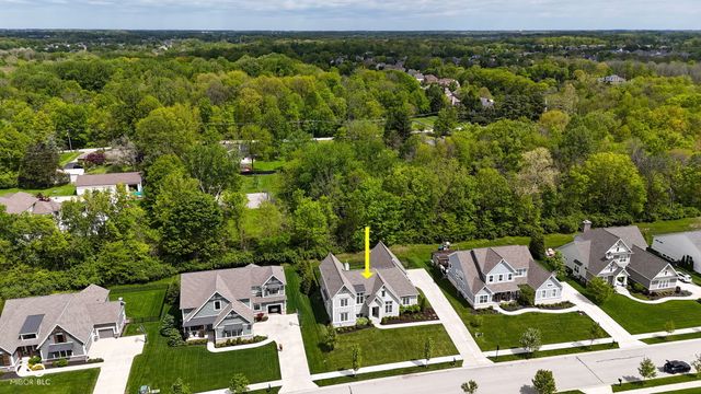 11640 Walton Crescent, Zionsville, IN 46077