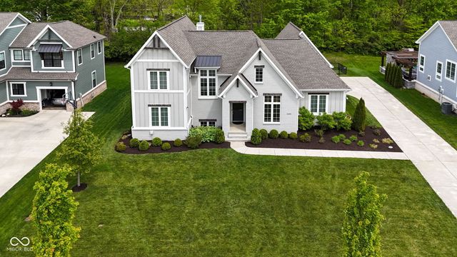11640 Walton Crescent, Zionsville, IN 46077