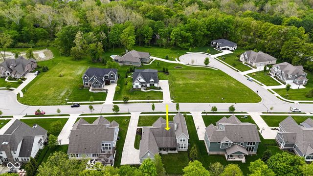 11640 Walton Crescent, Zionsville, IN 46077