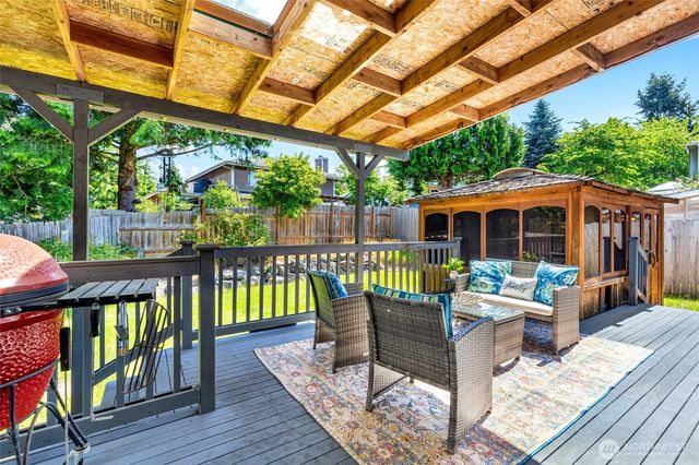 6907 75th Drive NE, Marysville, WA 98270
