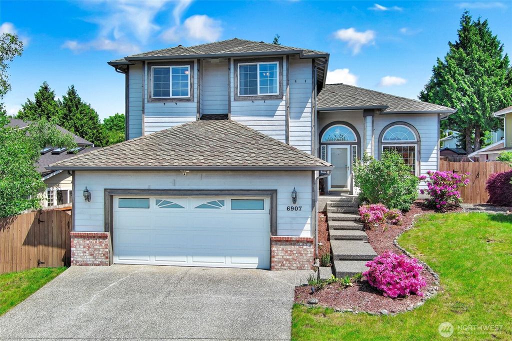 6907 75th Drive NE, Marysville, WA 98270