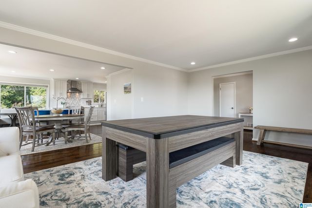 728 ROCKBRIDGE ROAD, Vestavia Hills, AL 35216