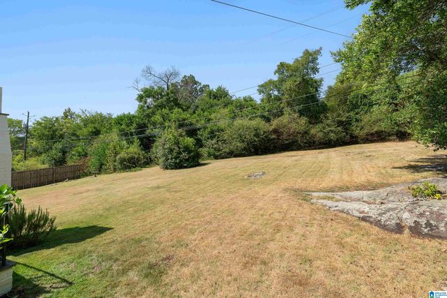 728 ROCKBRIDGE ROAD, Vestavia Hills, AL 35216