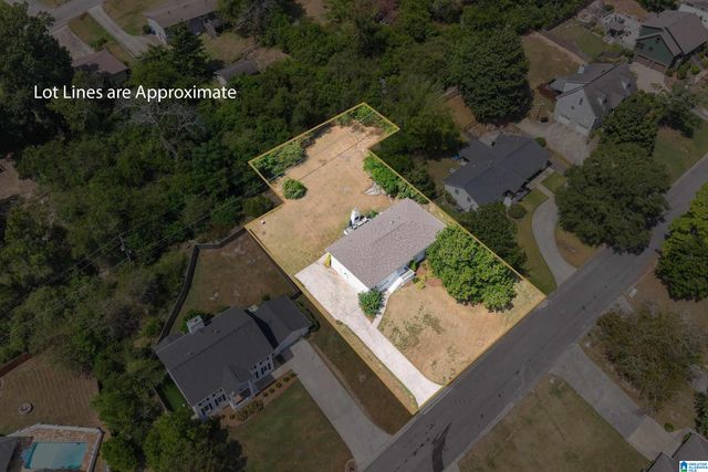 728 ROCKBRIDGE ROAD, Vestavia Hills, AL 35216