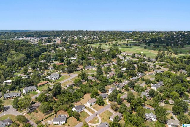 728 ROCKBRIDGE ROAD, Vestavia Hills, AL 35216