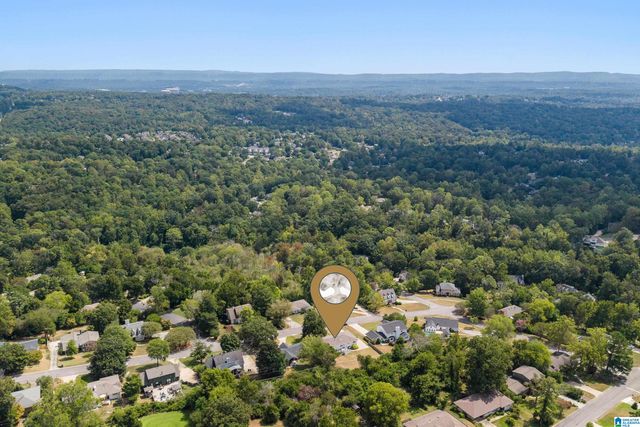 728 ROCKBRIDGE ROAD, Vestavia Hills, AL 35216