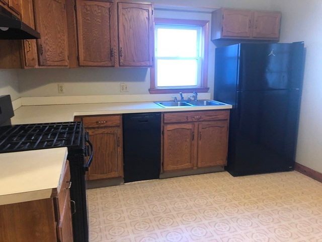 68 Maverick St 2, Chelsea, MA 02150