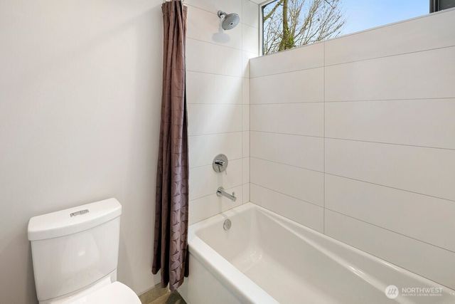 1601 E Jefferson Street, Seattle, WA 98122