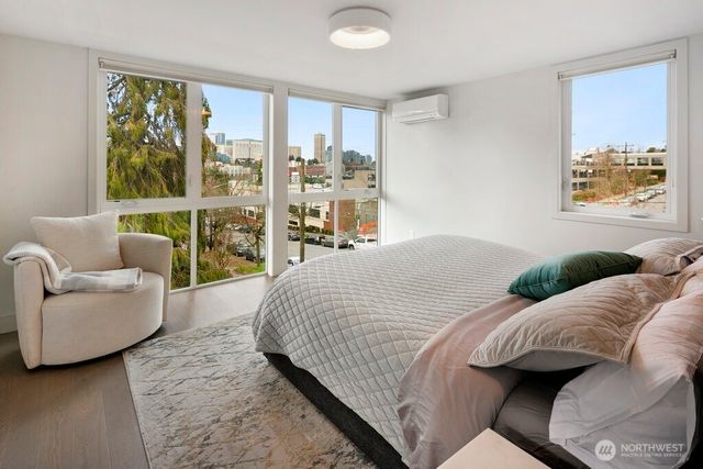 1601 E Jefferson Street, Seattle, WA 98122