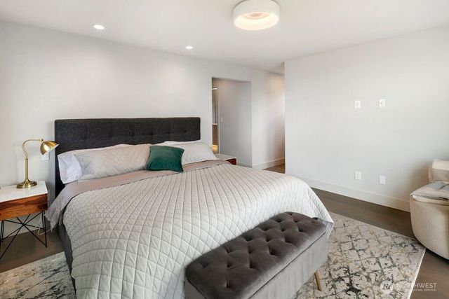 1601 E Jefferson Street, Seattle, WA 98122