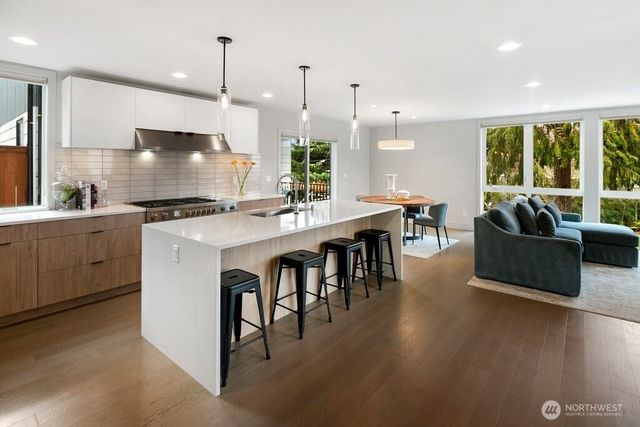 1601 E Jefferson Street, Seattle, WA 98122